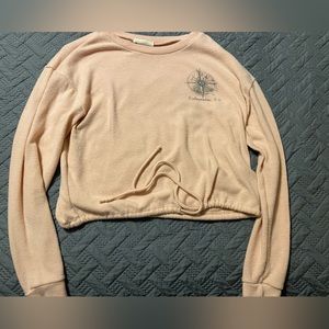 Long sleeve shirt with drawstring